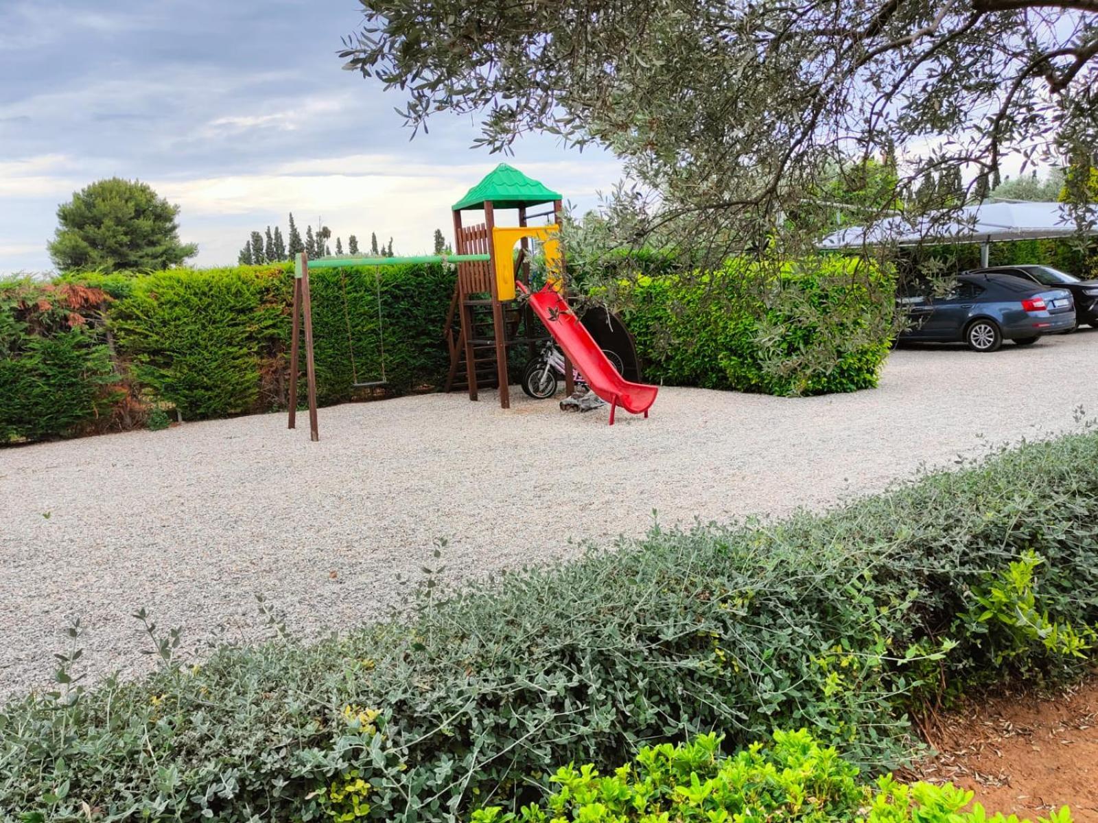 Luxurious 6 Bedroom Villa In A Great Location Chalkís エクステリア 写真